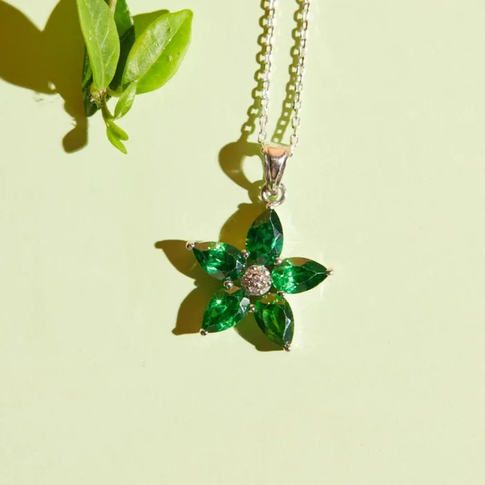 Aletheia Emerald Sterling Silver Necklace Ema Jewels Necklaces
