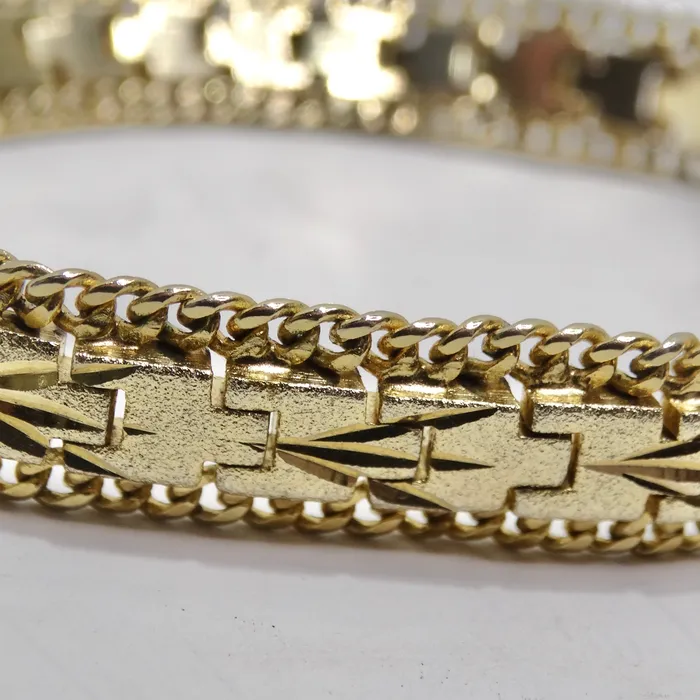 24K Gold Plated 1960s Chain Bracelet Vintage by Misty Bracelets