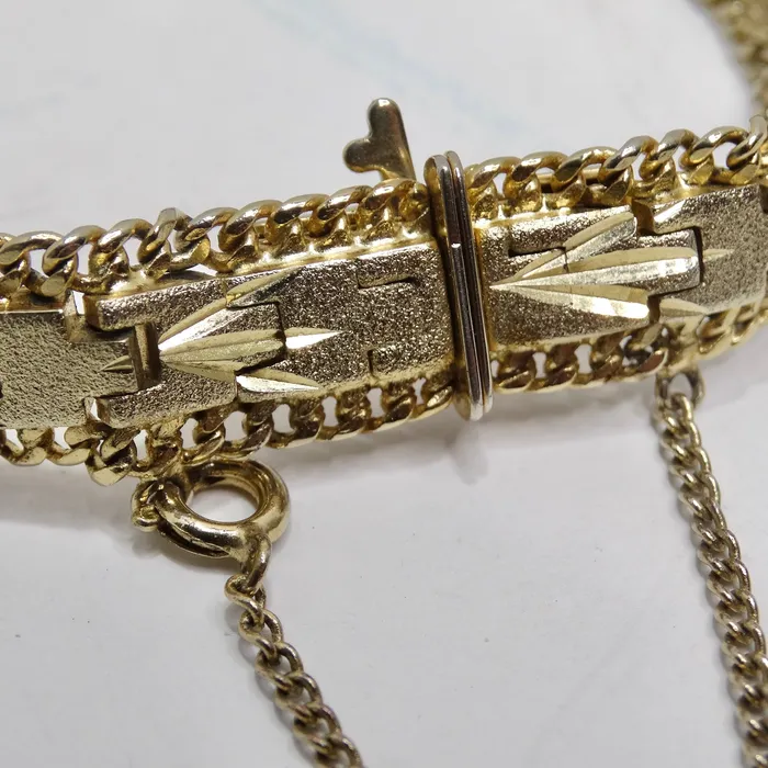24K Gold Plated 1960s Chain Bracelet Vintage by Misty Bracelets