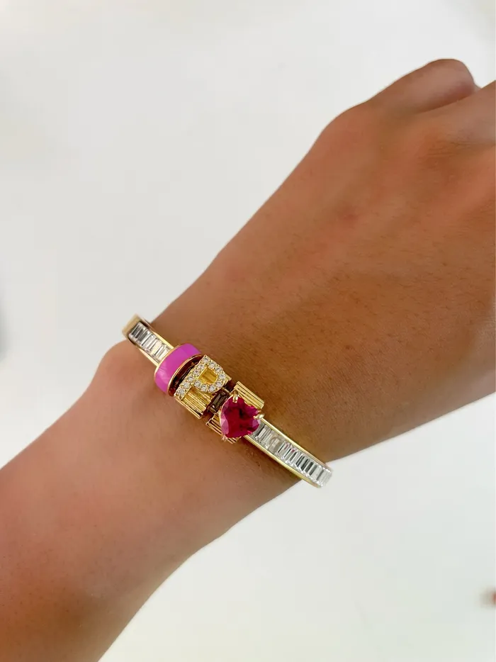 Bracelets PRERTO ECOMMERCE PRIVATE LIMITED Memories Iniziale Heart Strawberry Charm Bracelet