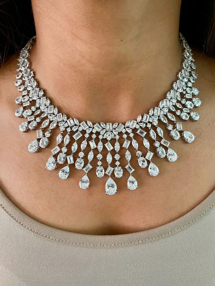 Necklaces PRERTO ECOMMERCE PRIVATE LIMITED Lotus Dimonte Drops Baguette Necklace Set