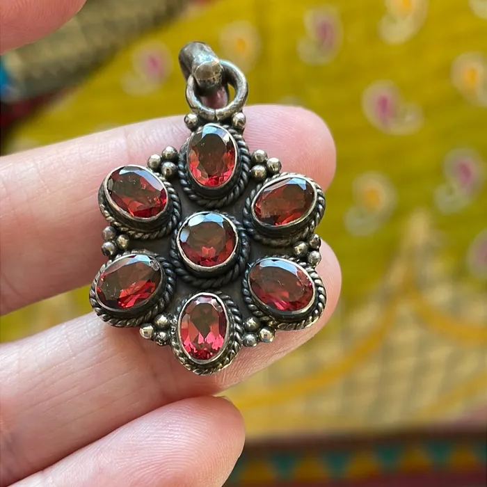 Vintage Paris Jewelry Necklaces Garnet Flower Pendant Sterling Silver Vintage